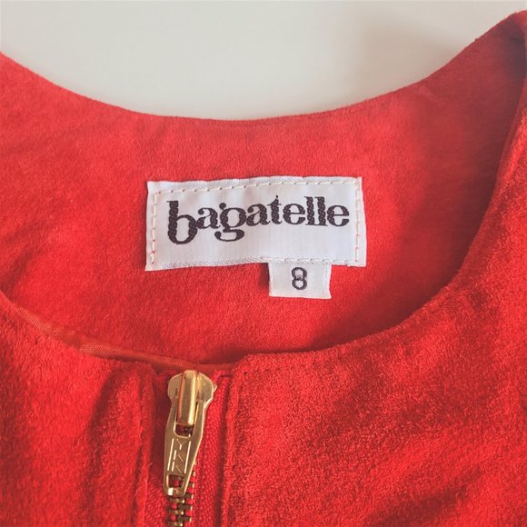 Vintage Bagatelle suede red dress with gold zippers. - Picture 6 of 15